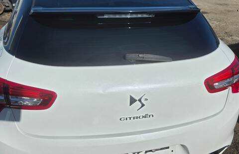 Portón DS 5 AH01 AUT.