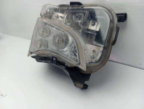 Foto 3ª: Faro Derecho Toyota Auris HYBRID ACTIVE 99CV 73KW [2ZR] (2011)