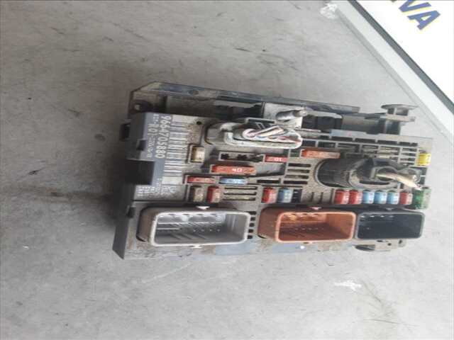 Caja Reles Fusibles Citroen C4 1.6 HDI 110CV PICASSO
