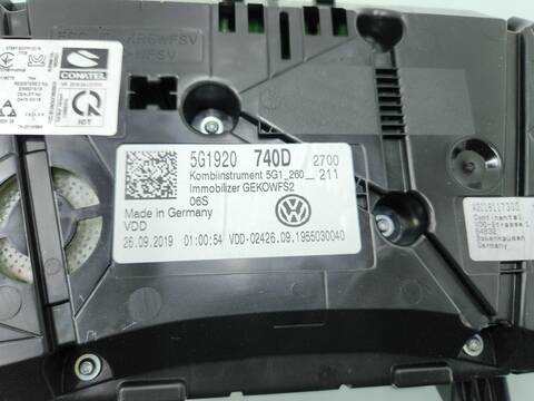 Foto 4ª: Cuadro de Instrumentos Volkswagen Golf LAST EDITION BM 131CV 96KW [DPB] (2019)