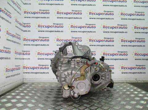Foto 2ª: Caja Cambios Nissan Primera CD20T BERLINA (2000)