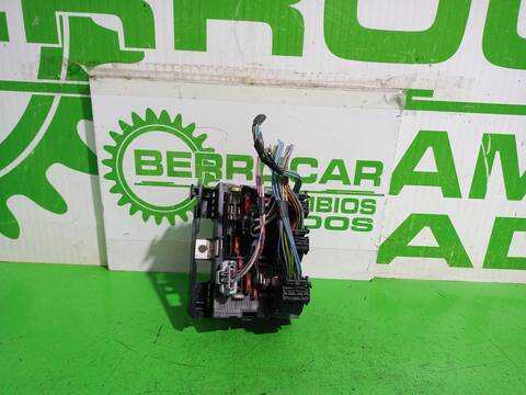 Caja Reles Fusibles Citroen C4 EXCLUSIVE PICASSO 109CV 80KW