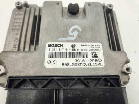 Foto 3ª: Centralita Motor ECU Kia Sportage DRIVE 4X2 136CV 100KW [D4HA] (2011)