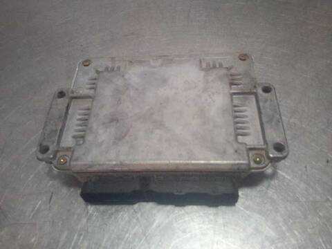 Foto 2ª: Centralita Motor ECU Renault Scenic 1.9 DTI RT 98CV 72KW JA..) [F9Q731] (2001)