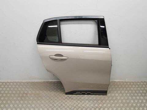 Puerta Trasera Derecha Fiat 600 VERSION INDEFINIDA