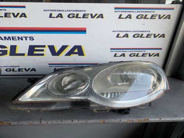 Faro Izquierdo Volkswagen Polo 1.9 TDI100CV
