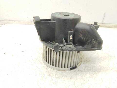 Foto 4ª: Calefacción Fiat Punto 1.9 JTD CAT BERLINA 86CV 63KW [188A7000] (2004)