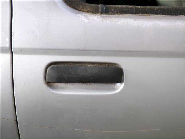 Maneta Exterior Trasera Derecha Nissan Navara 2.5 TD D22, 1998-2002