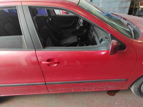 Foto 1ª: Puerta Delantera Derecha Seat Leon AHF (2001)