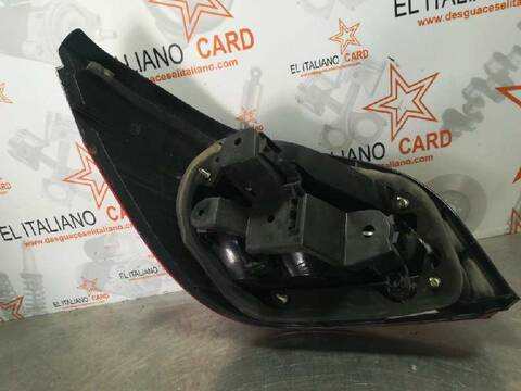 Foto 4ª: Piloto Trasero Derecho Bmw Serie 5 518 530D BERLINA 218CV 160KW [306D2] (2005)