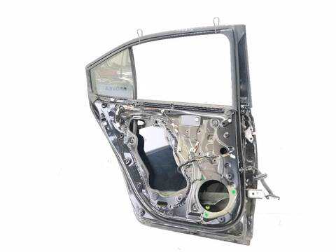 Foto 3ª: Puerta Trasera Izquierda Toyota Corolla 1.8 VVTI HYBRID ZWE211) (2019)