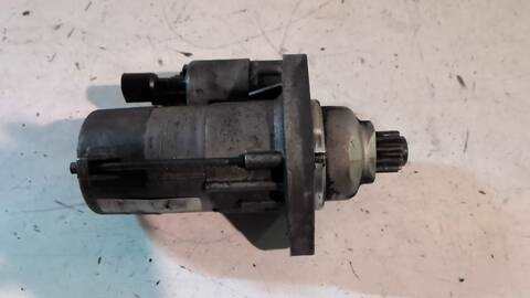 Foto 2ª: Motor de Arranque Volkswagen Touran HIGHLINE 2.0 TDI 140CV (2003)