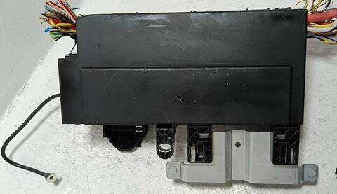 Foto 2ª: Caja Reles Fusibles Jaguar XF CHEQUERED FLAG 179CV [204DTD] (2015)