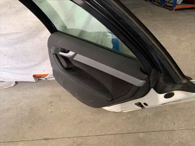 Foto 2ª: Puerta Trasera Derecha Audi A3 2.0 TDI 140CV [CBAB] (2009)