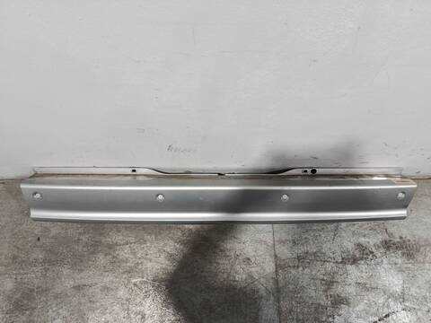 Foto 2ª: Paragolpes Trasero Mercedes Viano CDI 2.2 4-MATIC 639.711 639.713 639.811 639.813 ... 150CV 110KW [OM 646.982]