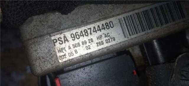 Foto 1ª: Bomba de Direccion Peugeot 307 2.0 16V [RFN (EW10J4)]
