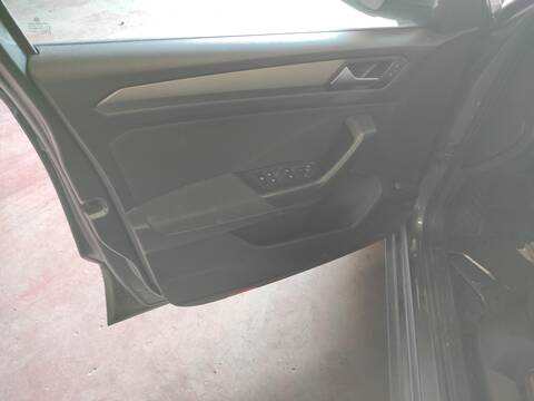 Tapizados Cartoneras Volkswagen T-Roc DLAA