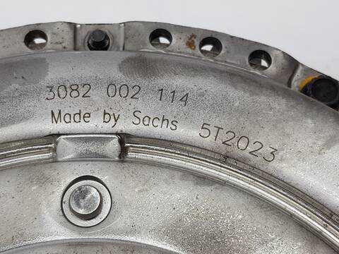 Foto 3ª: Volante Motor Volkswagen Golf R BMT-START-STOPP 4MOTION (2016)