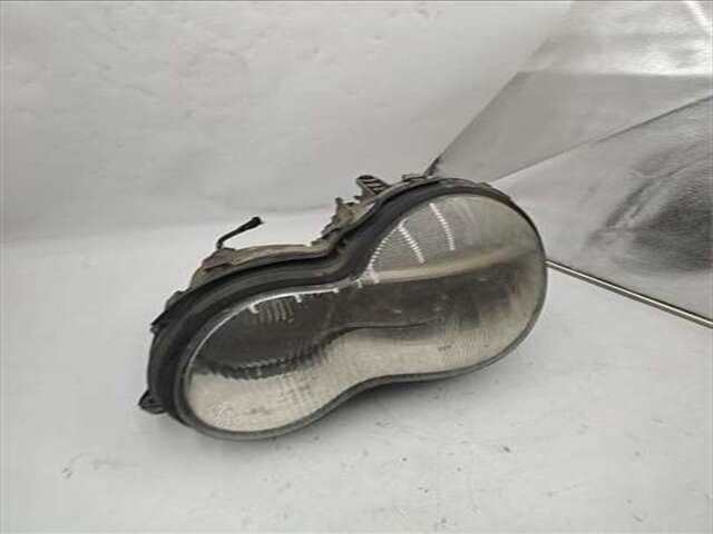 Foto 3ª: Faro Izquierdo Mercedes Clase C 160 2.2 220 CDI (203.006) [2.2 LTR. - 105 KW CDI CAT]