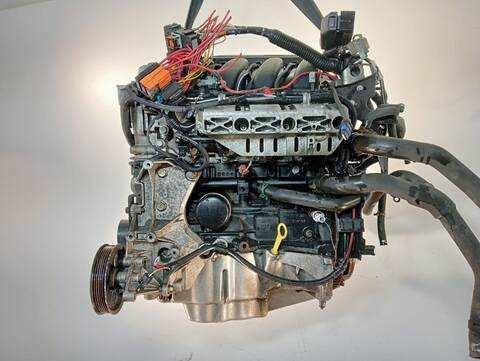 Foto 3ª: Motor Completo Renault Clio AUTHENTIQUE 1 16V 98CV (2001)