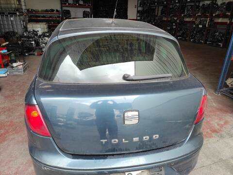 Foto 2ª: Portón Seat Toledo BKD (2005)