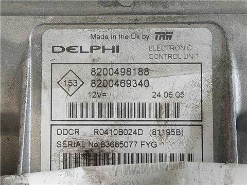 Foto 3ª: Centralita Motor ECU Renault Megane 1.5 DCI BM0F CM0F) 82CV 60KW II BM0/1_ CM0/1_) [D/ K9K D 7] (2005)