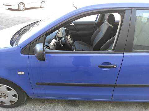 Puerta Delantera Izquierda Volkswagen Polo AZQ