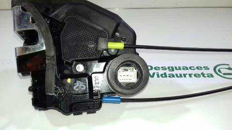 Foto 2ª: Cerradura Puerta Trasera Izquierda Toyota Auris 1.8 16V HIBRIDO) 99CV 73KW [2ZR] (2014)