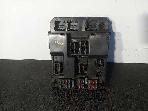 Caja Reles Fusibles Peugeot 307 XS 2 HDI CAT 90CV