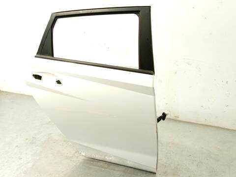 Foto 3ª: Puerta Trasera Derecha Hyundai i20 1.2 84CV 62KW [G4LF] (2024)