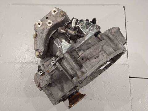 Foto 2ª: Caja Cambios Volkswagen Golf 2.0 TDI BERLINA 140CV 103KW [BKD] (2007)