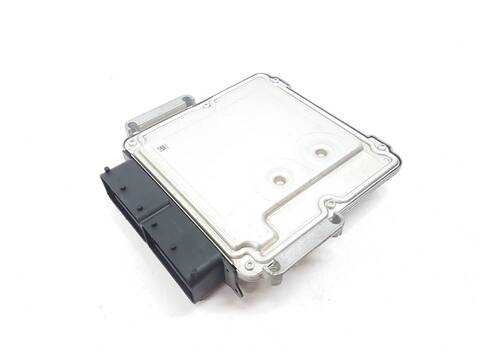 Foto 3ª: Centralita Motor ECU Jaguar XE PRESTIGE (2015)