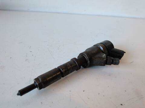 Foto 3ª: Inyectores Citroen Jumpy RHX (2004)