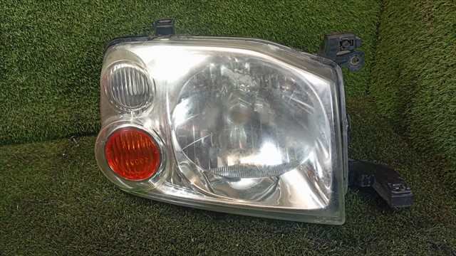 Faro Derecho Nissan Navara 2.5 TD D22 133CV 4X4