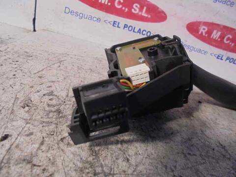 Foto 3ª: Mando Multifuncion Seat Leon 1.9 TDI 105CV 77KW (2005)