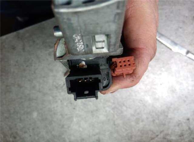 Foto 2ª: Motor de Arranque Citroen Berlingo 1.6 HDI 75 [9HT (DV6BTED4)]