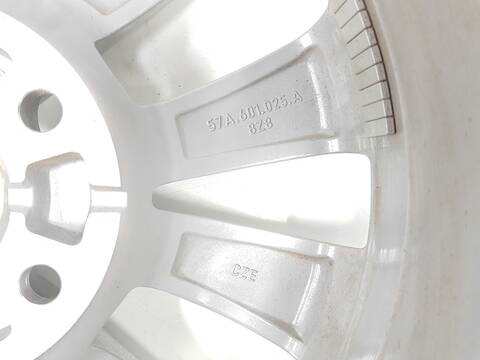 Foto 2ª: LLanta Aleacion Skoda Karoq STYLE (2017)