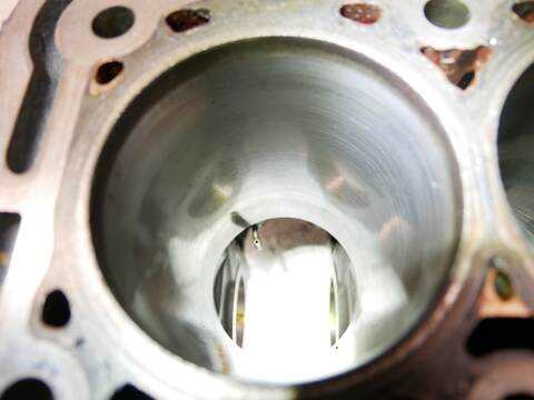 Foto 1ª: Bloque Motor Ford Ranger 205 - 213 CV [YN2X] (2022)