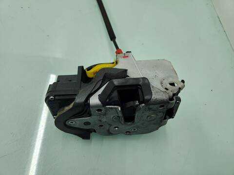 Foto 2ª: Cerradura Puerta Delantera Izquierda Opel Zafira EXPRESSION START/STOP 120CV 88KW [B16DTH] (2016)
