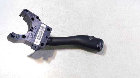 Mando Multifuncion Audi A2 1.4 16V 75CV 55KW