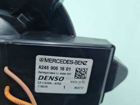 Foto 2ª: Calefacción Mercedes Clase A 140 A 45 AMG 4-MATIC 176.052) 381CV 280KW [133980] (2017)