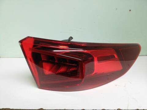 Foto 3ª: Piloto Trasero Derecho Cupra Formentor DPCA (2023)