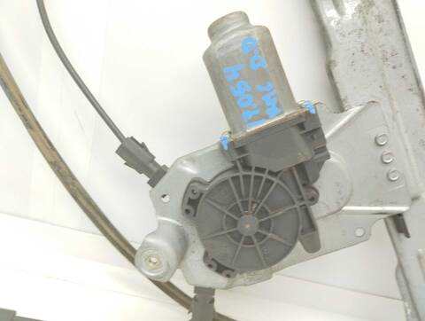 Foto 2ª: Elevalunas Eléctrico Delantero Derecho Renault Clio CONFORT DYNAMIQUE 106CV 78KW [K9K N7] (2005)