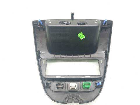 Foto 3ª: Sistema GPS Toyota Aygo CITY 68CV 50KW [1KR] (2011)