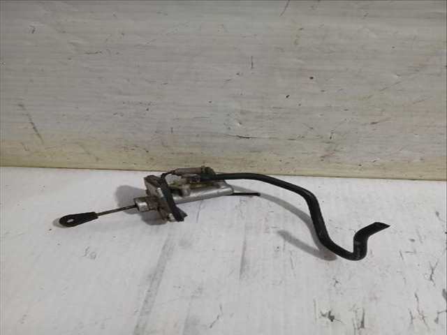 Foto 2ª: Bomba Embrague Kia Carens 2.0 CRDI 140 140CV [D4EA] (2006)