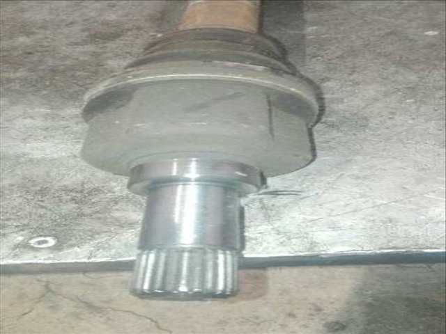 Foto 3ª: Transmision Delantera Izquierda Peugeot 206 XR BERLINA 69CV 51KW [WJY] (2001)