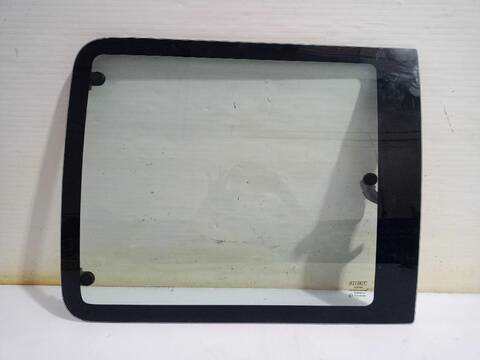 Luna Trasera Izquierda Fiat Doblo 1.9 D ACTIVE 05.2004 ) 63CV