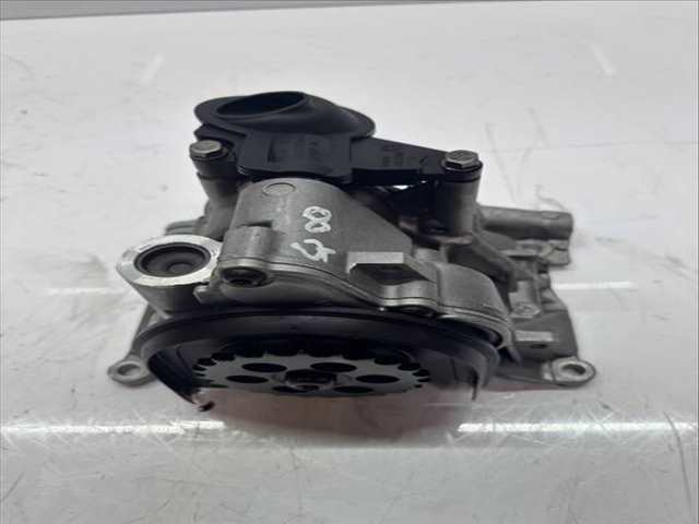 Foto 2ª: Bomba de Aceite Toyota Avensis 112 CV 82KW [1WW N47C16A N47] (2016)