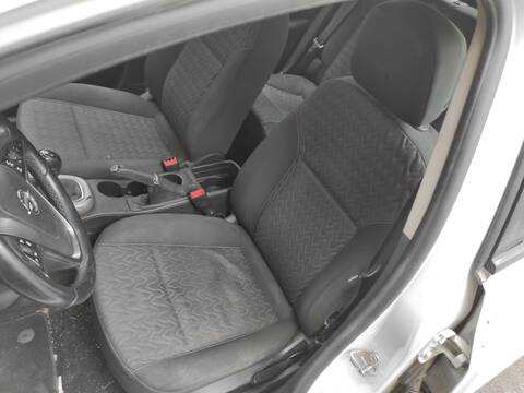 Asiento Delantero Izquierdo Opel Astra A17DTS BERLINA