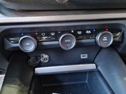 Mando Calefacción A. A. Citroen C5 1.6 PLUG-IN FEEL 150CV
